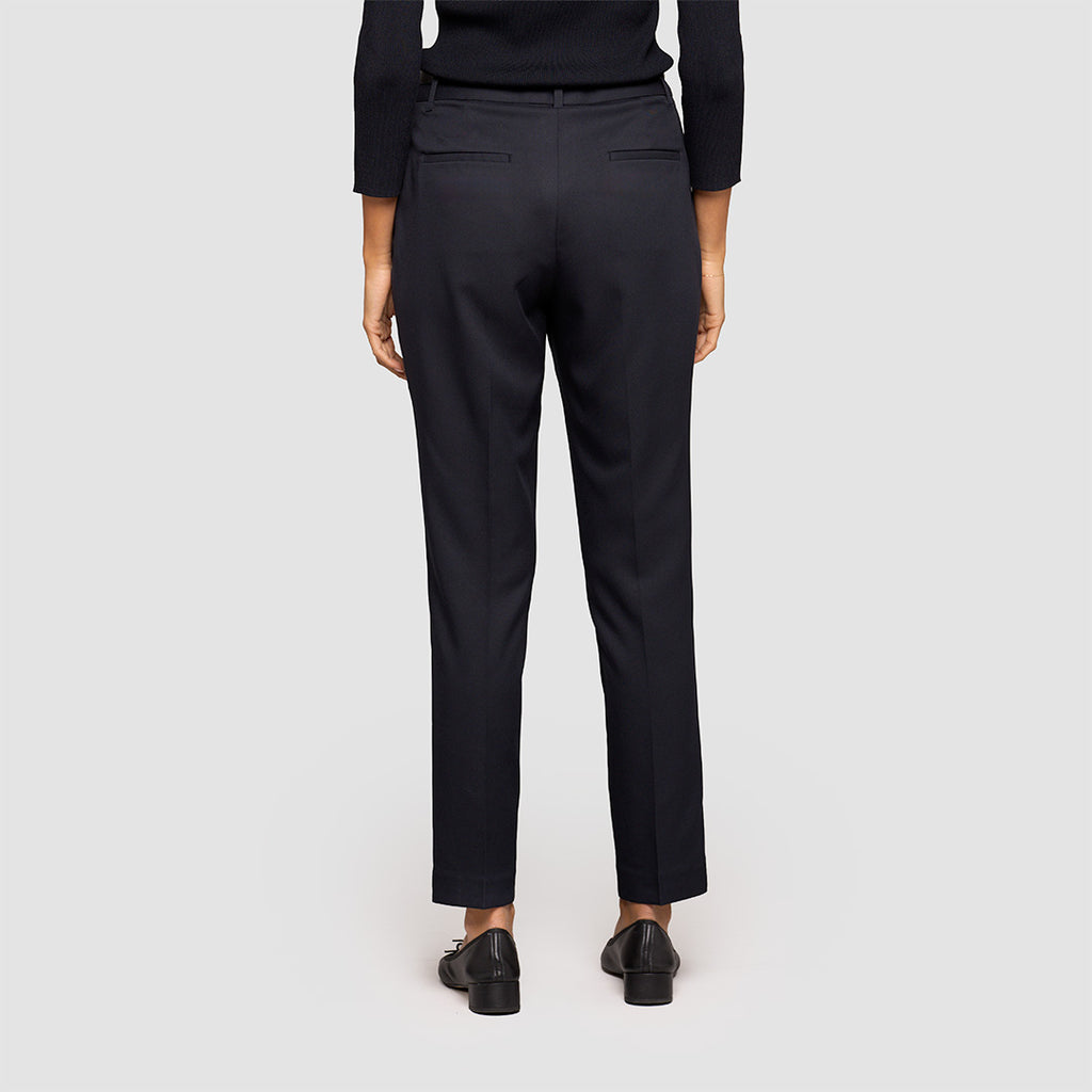 Cropped Slim Leg Pant